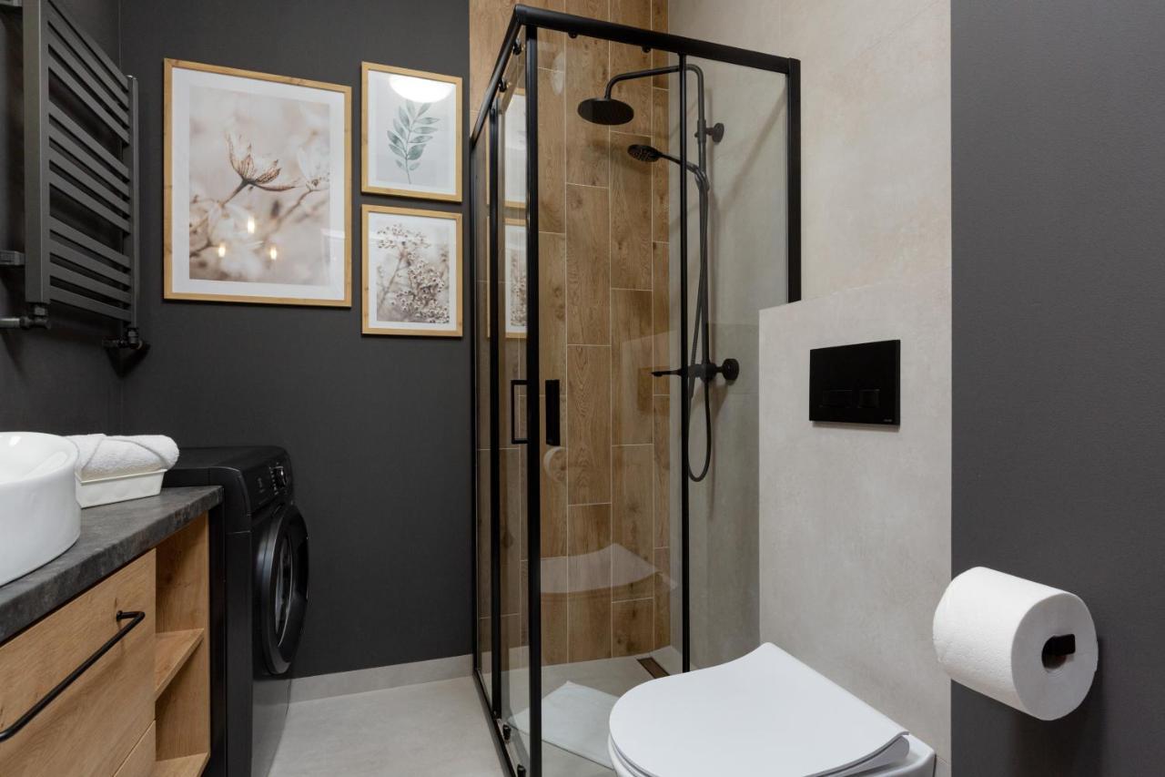 Studio Apartment Praga Targowa By Noclegi Renters Varsavia Esterno foto